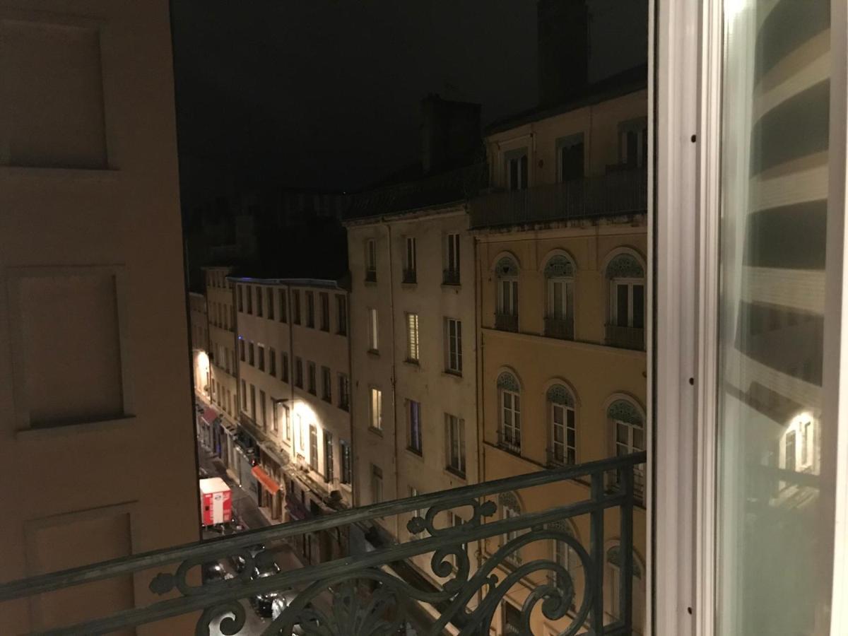 joli appart au centre de Lyon Extérieur photo